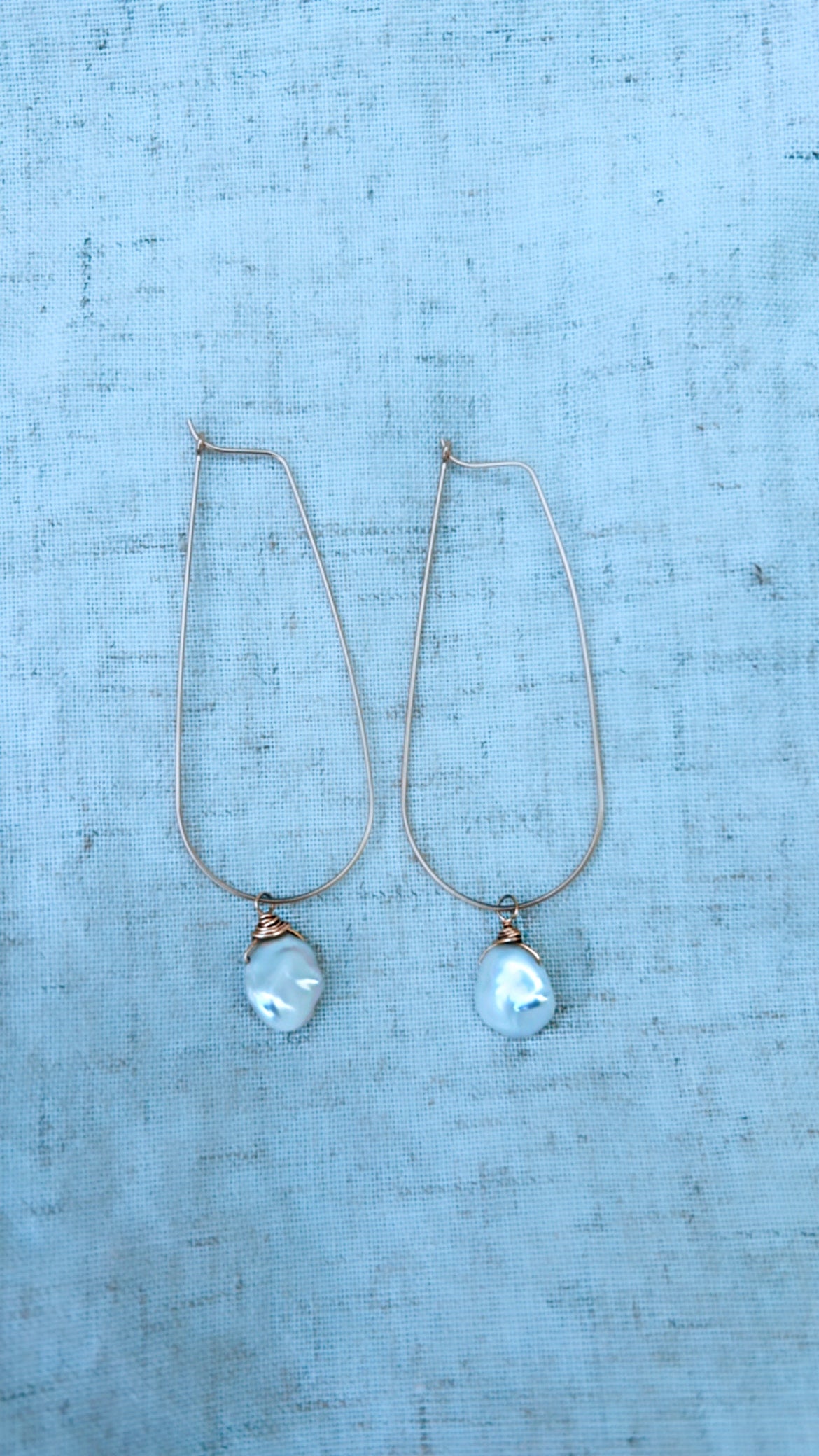 Hoops 2.0 With Keshi Pearls