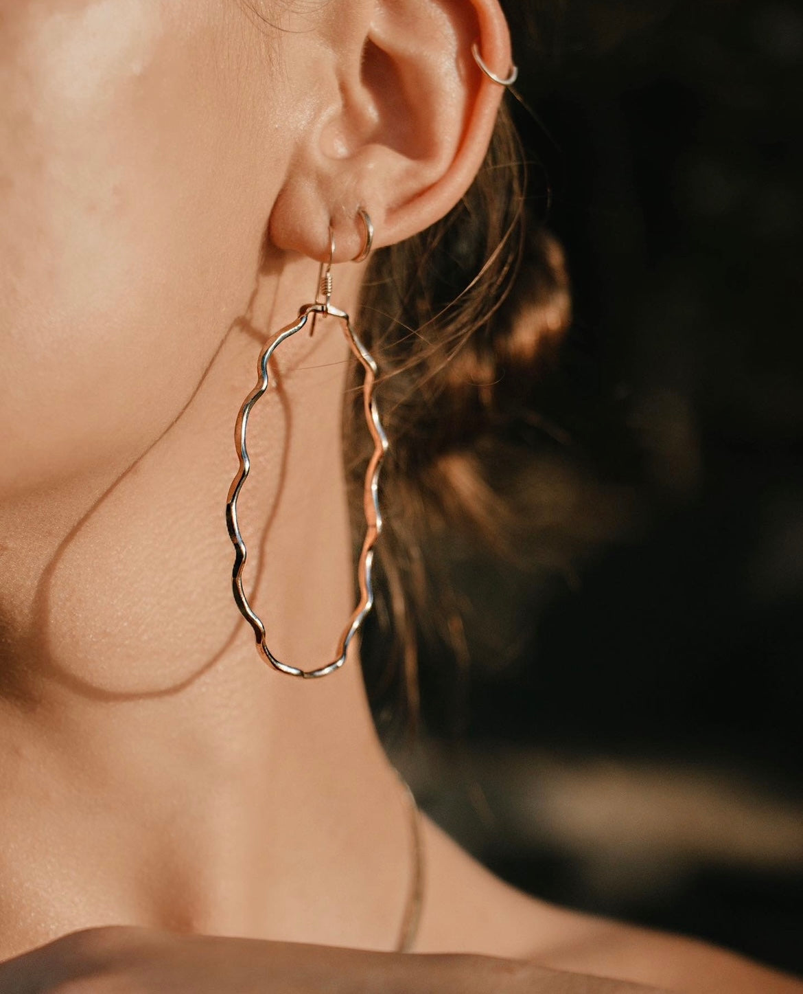 Wave Hoops