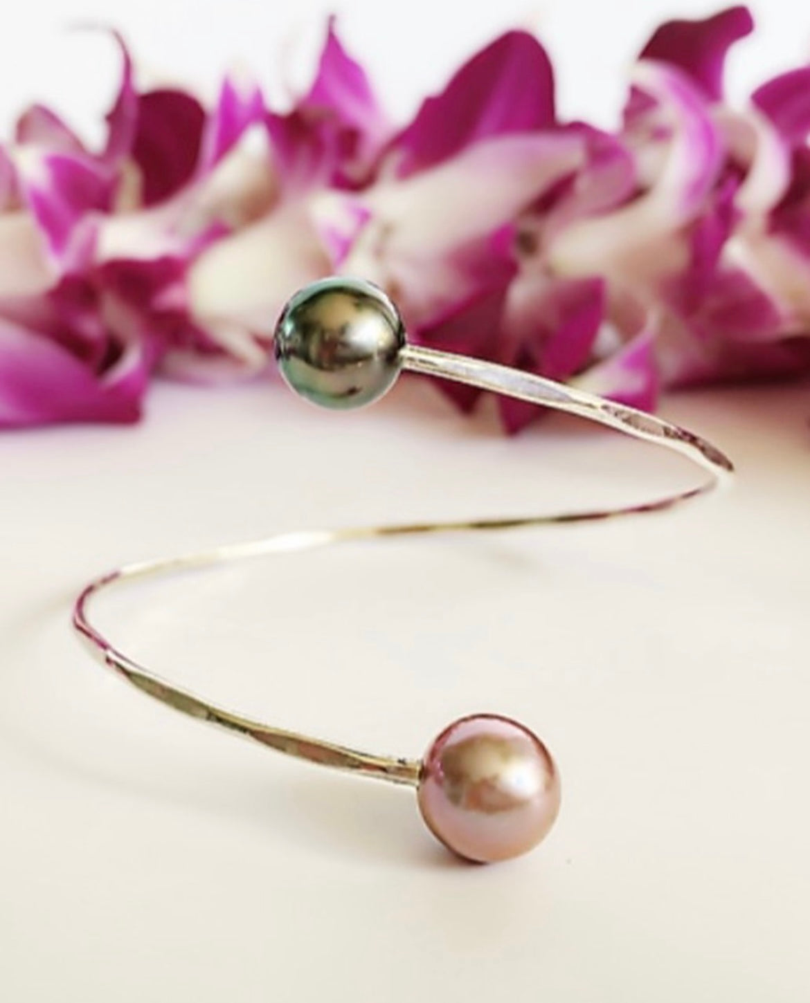 Moorea Cuff