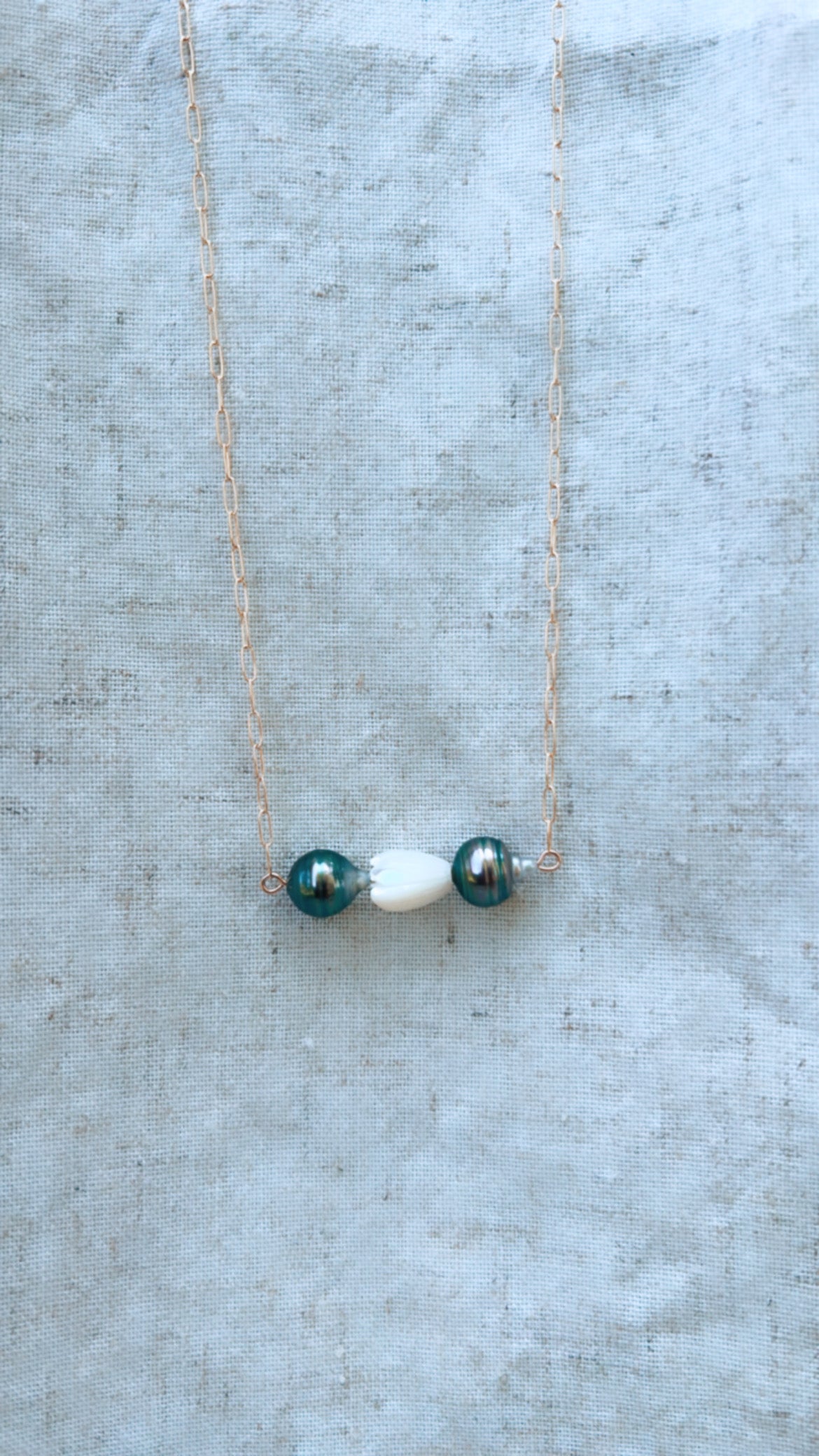 Tahitian Black Pearls With Mother Of Pearl Pikake Float Necklace