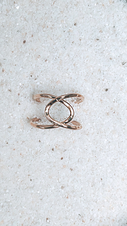 Embracing Ring