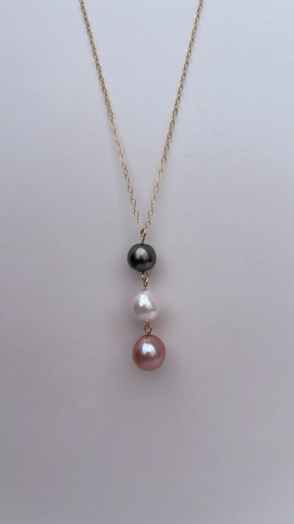 Coastal Trio Necklace (Multi Color Pearls)