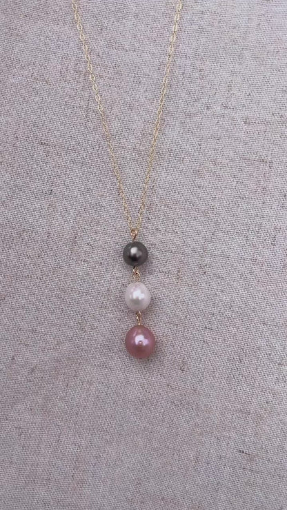 Coastal Trio Necklace (Multi Color Pearls)